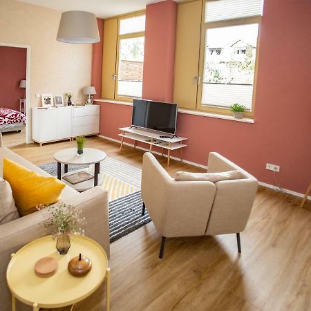 Eckhof Domizil - Grosszuegige Ferienwohnung Mit Kleinem Garten In Der Altstadt Von Gotha Ngoại thất bức ảnh