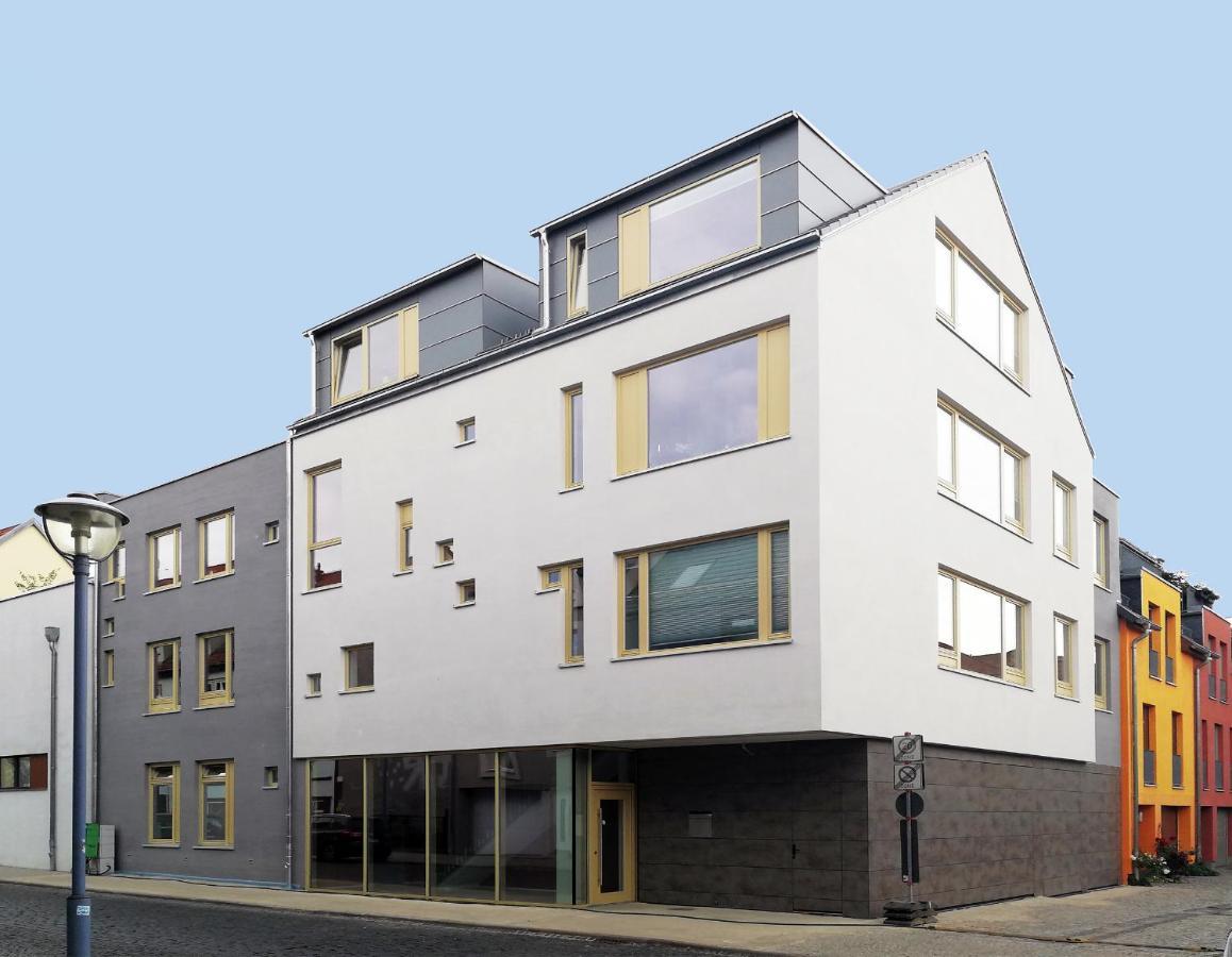 Eckhof Domizil - Grosszuegige Ferienwohnung Mit Kleinem Garten In Der Altstadt Von Gotha Ngoại thất bức ảnh