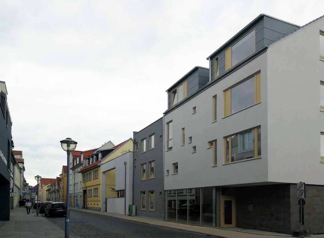 Eckhof Domizil - Grosszuegige Ferienwohnung Mit Kleinem Garten In Der Altstadt Von Gotha Ngoại thất bức ảnh