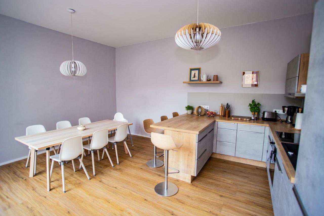 Eckhof Domizil - Grosszuegige Ferienwohnung Mit Kleinem Garten In Der Altstadt Von Gotha Ngoại thất bức ảnh