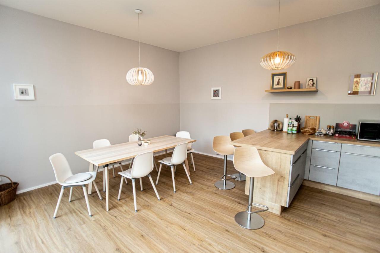 Eckhof Domizil - Grosszuegige Ferienwohnung Mit Kleinem Garten In Der Altstadt Von Gotha Ngoại thất bức ảnh