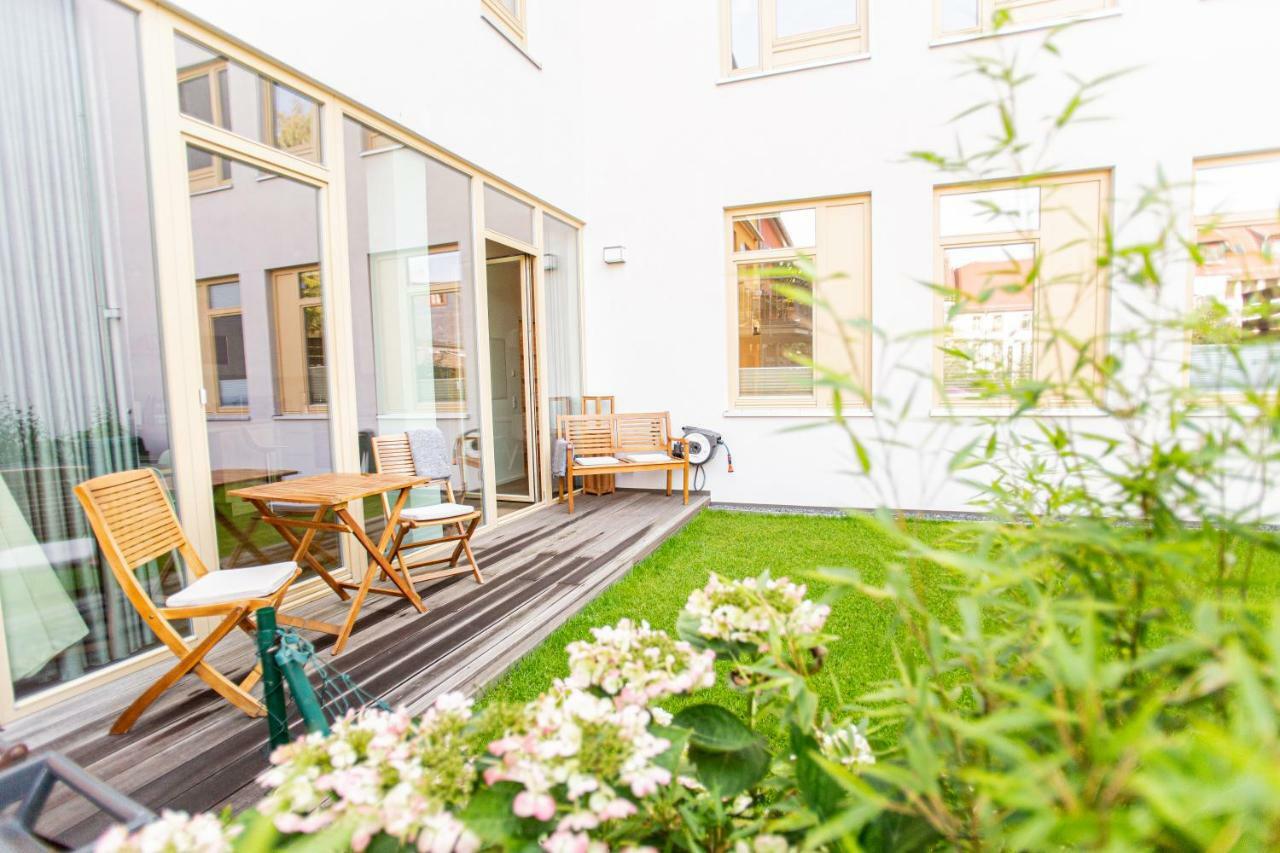 Eckhof Domizil - Grosszuegige Ferienwohnung Mit Kleinem Garten In Der Altstadt Von Gotha Ngoại thất bức ảnh